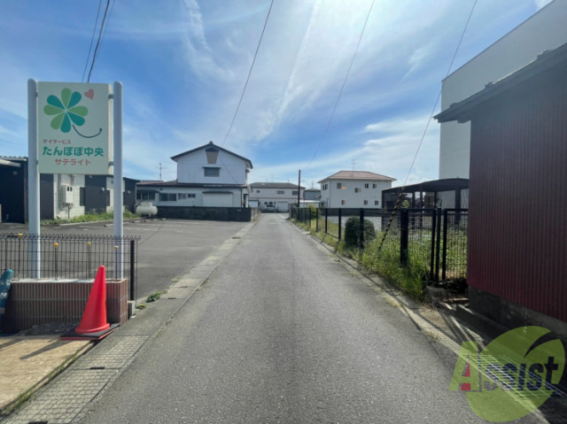 【岩沼市下野郷のアパートの駐車場】