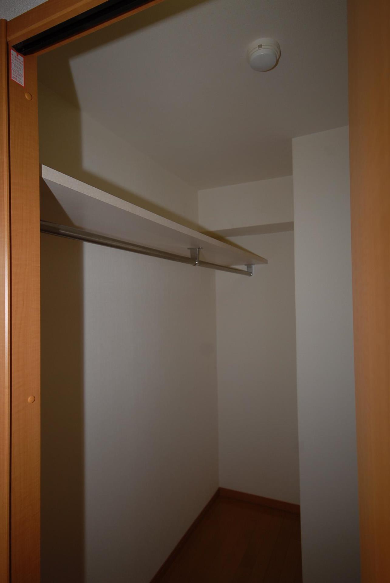 【プランタン加治屋町の玄関】