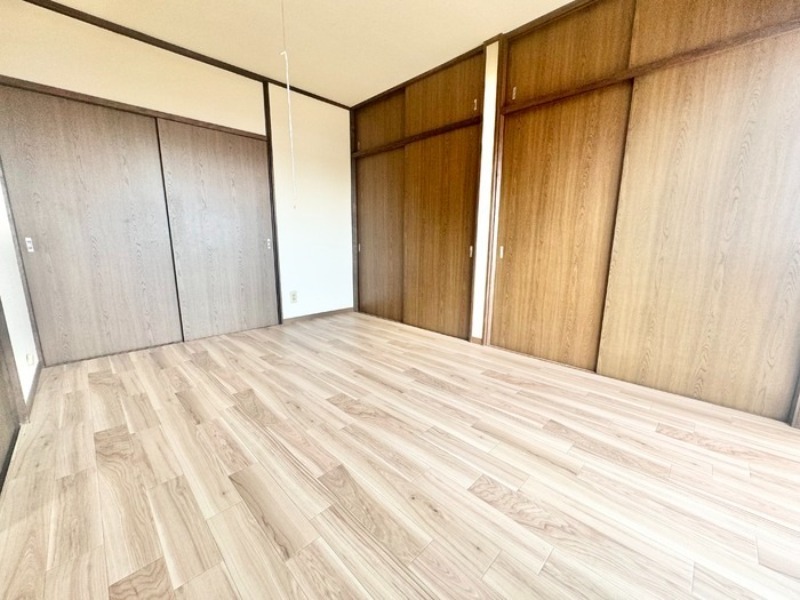 居室・リビング　図面と現状に相違がある場合には現状を優先