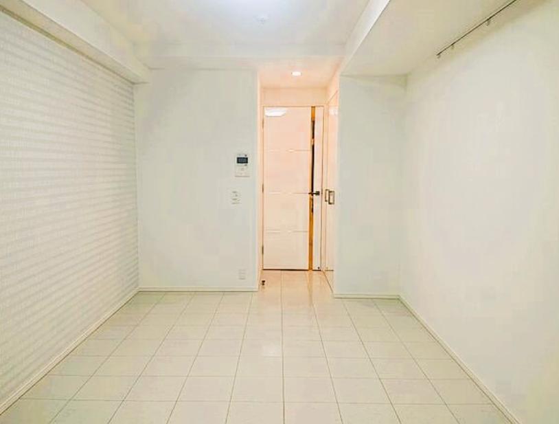 ＪＲ京浜東北線 王子駅 徒歩2分 9階建 築14年の居間写真