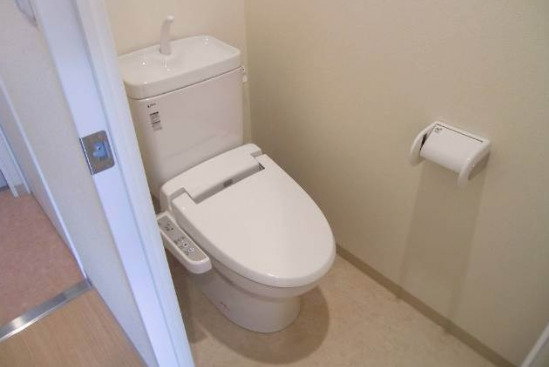 トイレ　別号室写真