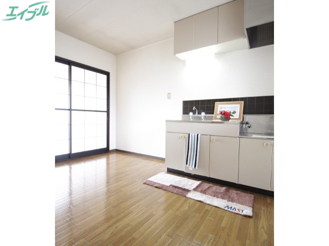 居室・リビング　ダイニングキッチン