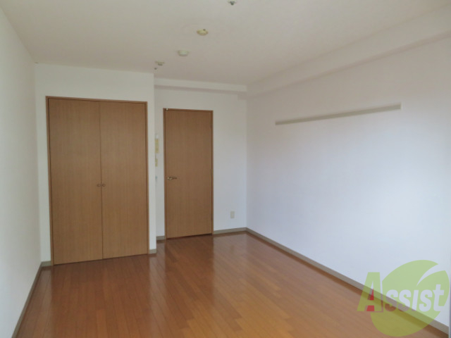 居室・リビング　広めのリビングになります。のびのびできますね。