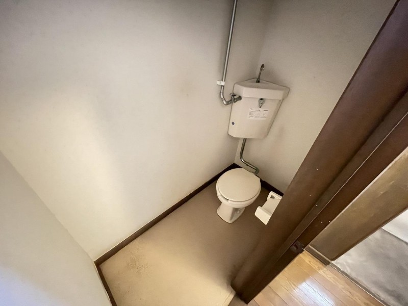 トイレ　トイレ