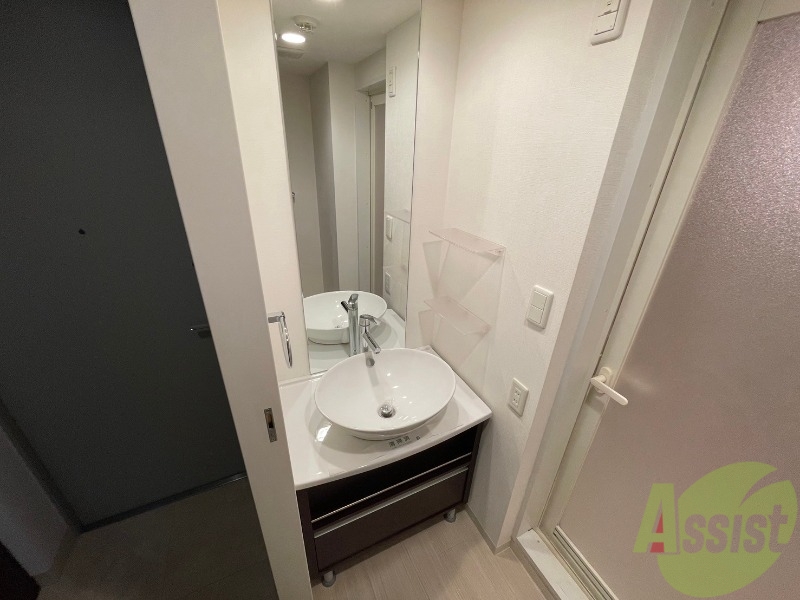 洗面設備　こちらに洗面台があります。朝の洗顔はこちらで。