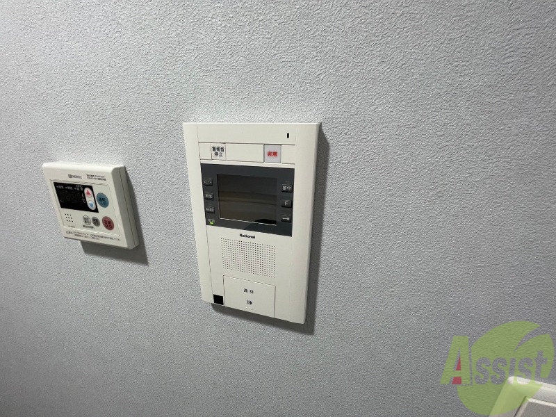 セキュリティ　ＴＶモニター付インターホンです。来客者の顔が見えるので安心！