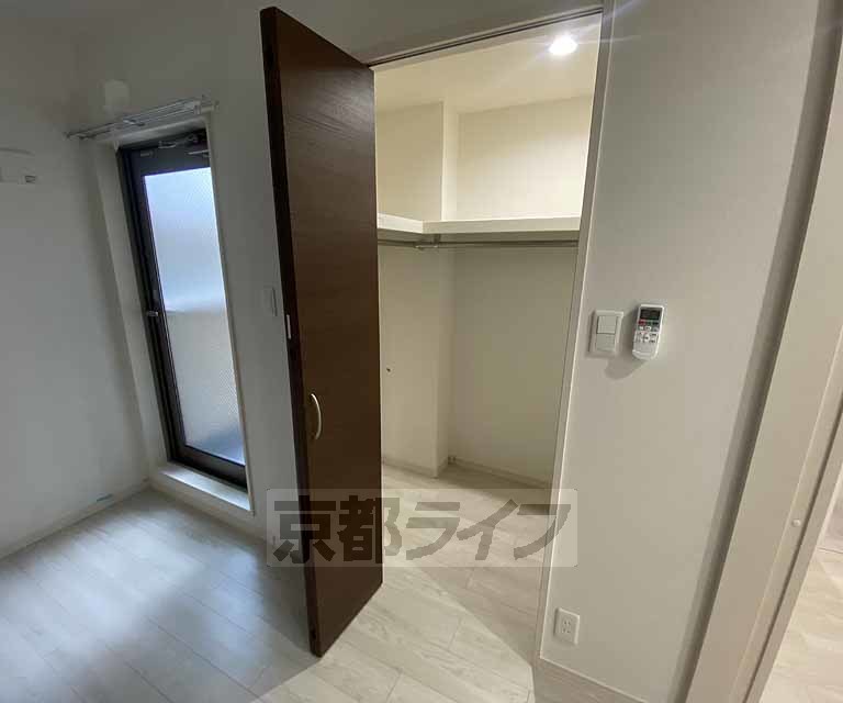 収納　ロングコート対応