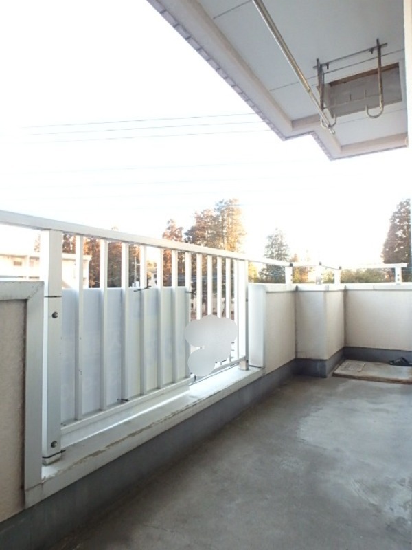 バルコニー　図面と現状に相違がある場合には現状を優先