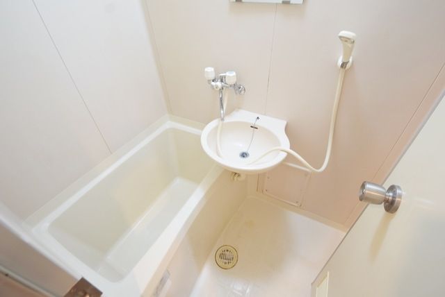 バス・シャワールーム　★お問い合わせはタウンハウジングまで★