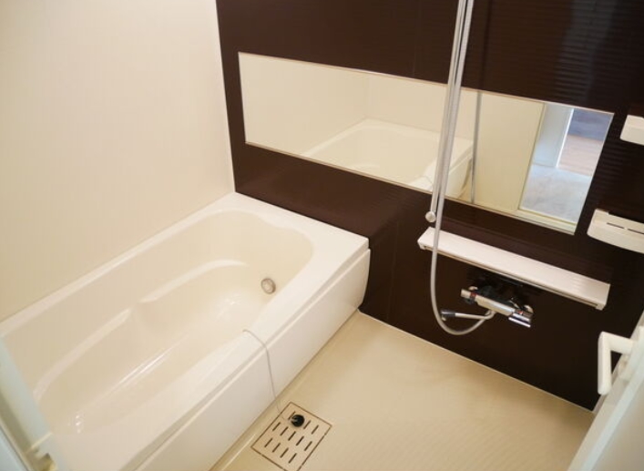 バス・シャワールーム　同ハウスメーカー施工の類似物件参考写真です