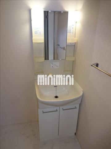 洗面設備　朝には欠かせませんね。