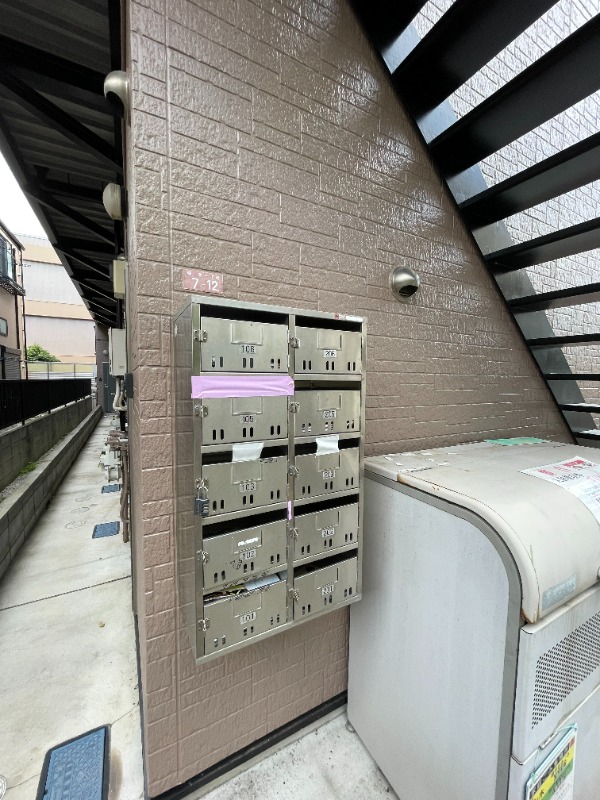 エントランス　集合ポスト♪