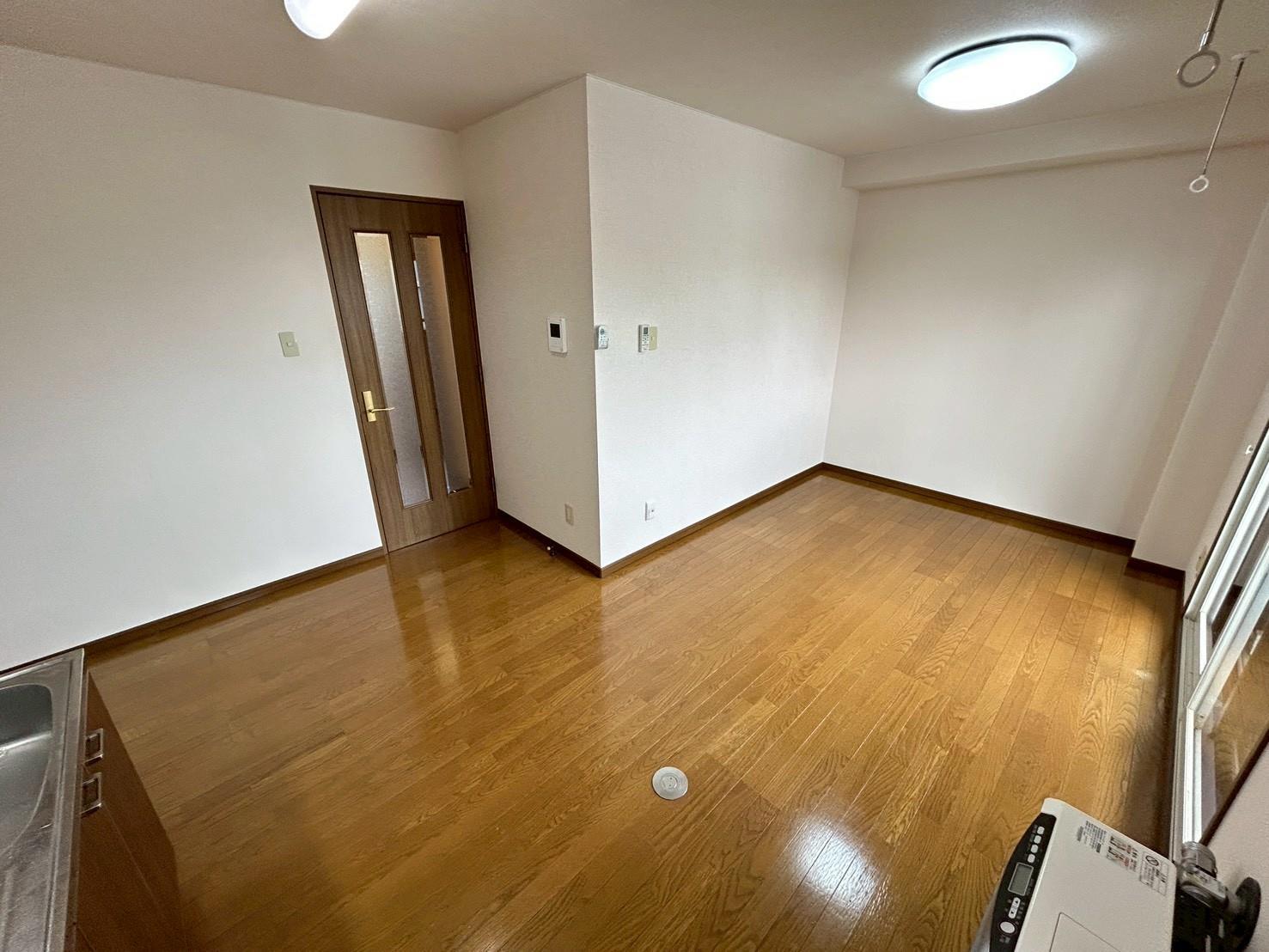 居室・リビング　リビング