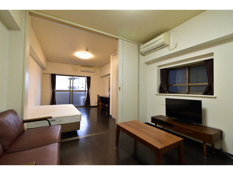 居室・リビング　ダイニングと洋室部分の間の引き戸を開くと更に広々します