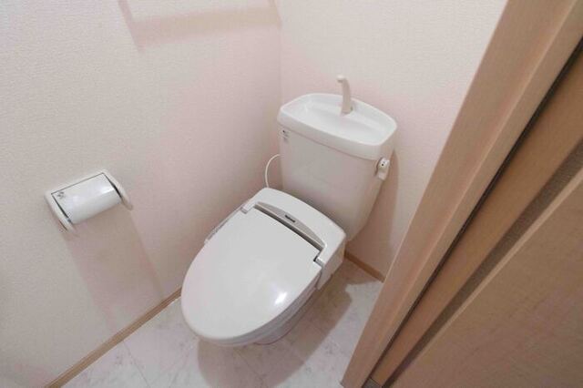 トイレ　１０３・トイレ