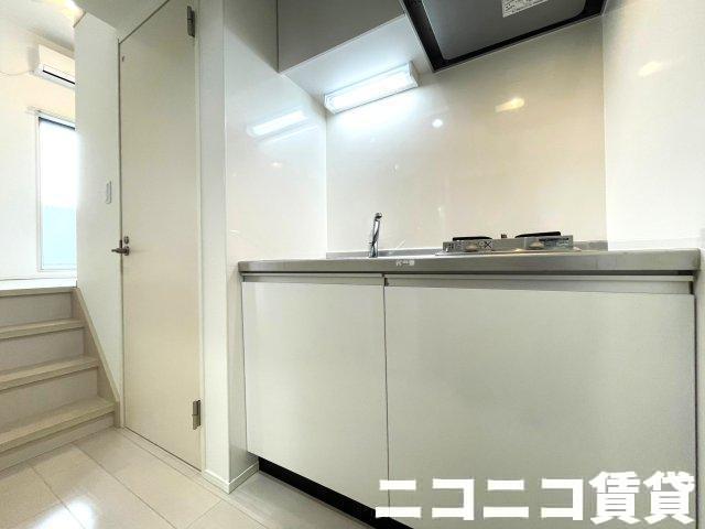 キッチン　モデルルームの為、現状を優先致します。