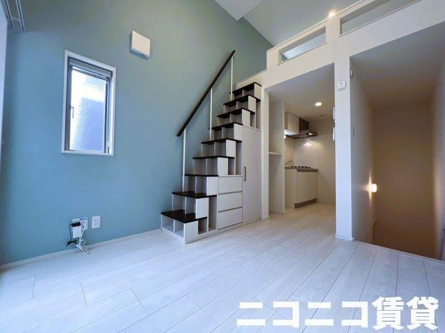 居室・リビング　モデルルームの為、現状を優先致します。