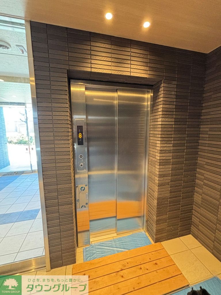 ロビー　エントランス