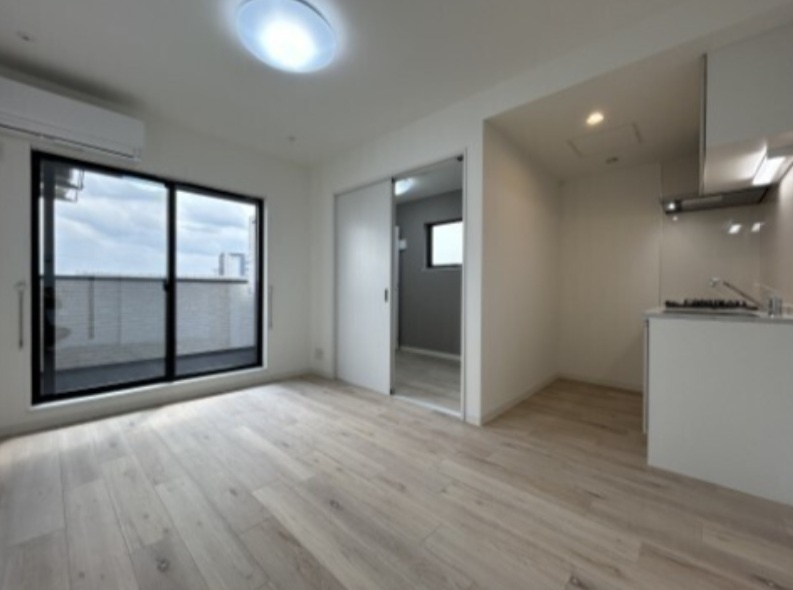 居室・リビング　※別号室の写真です