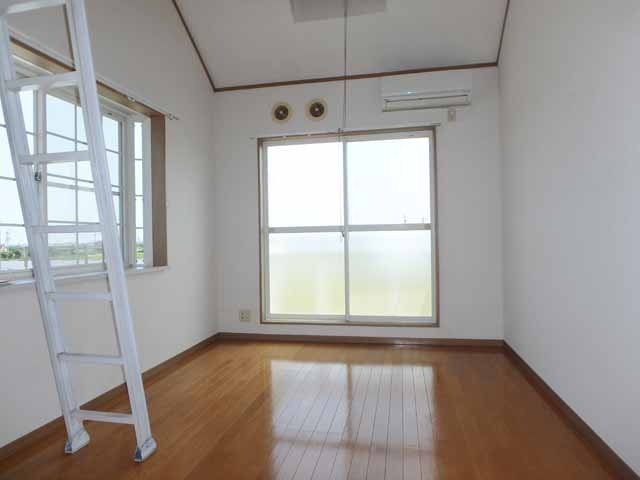 居室・リビング　６帖の洋室！（イメージ）