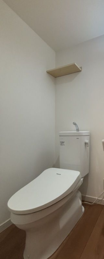 トイレ　同メーカー施工例