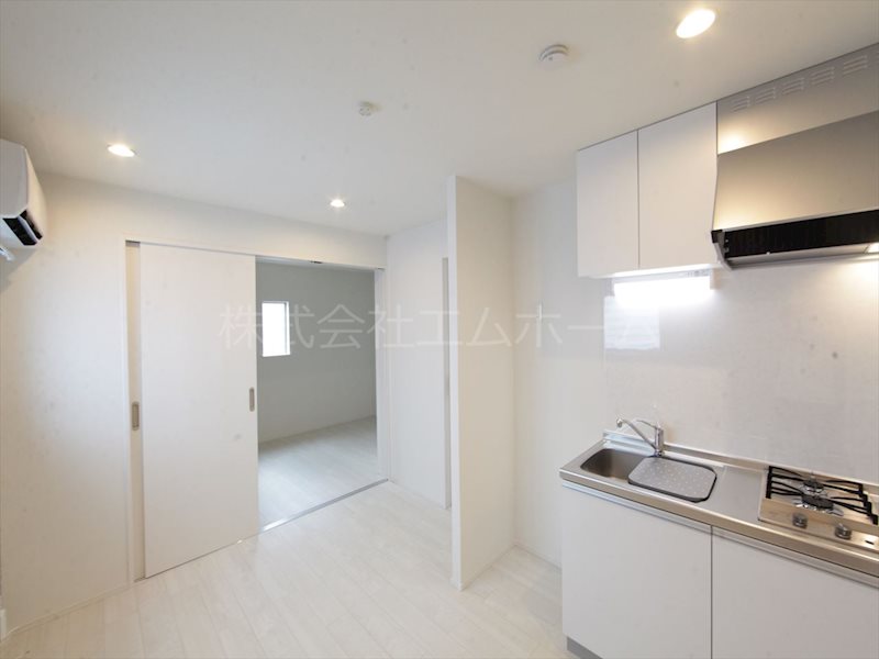 その他　DK6.1帖　洋室4.1帖とつなげても仕切っても使えます