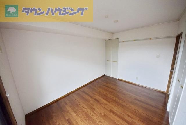 居室・リビング　明るいお部屋です