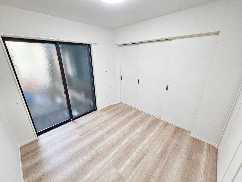 エントランス　リビング/居室