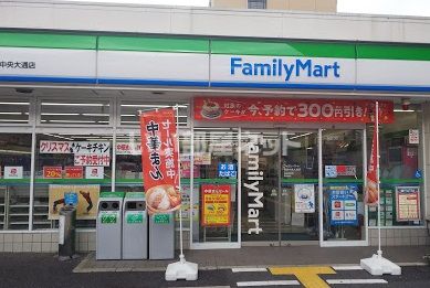 コンビニ　ファミリーマート 波除中央大通店（コンビニ）まで566m