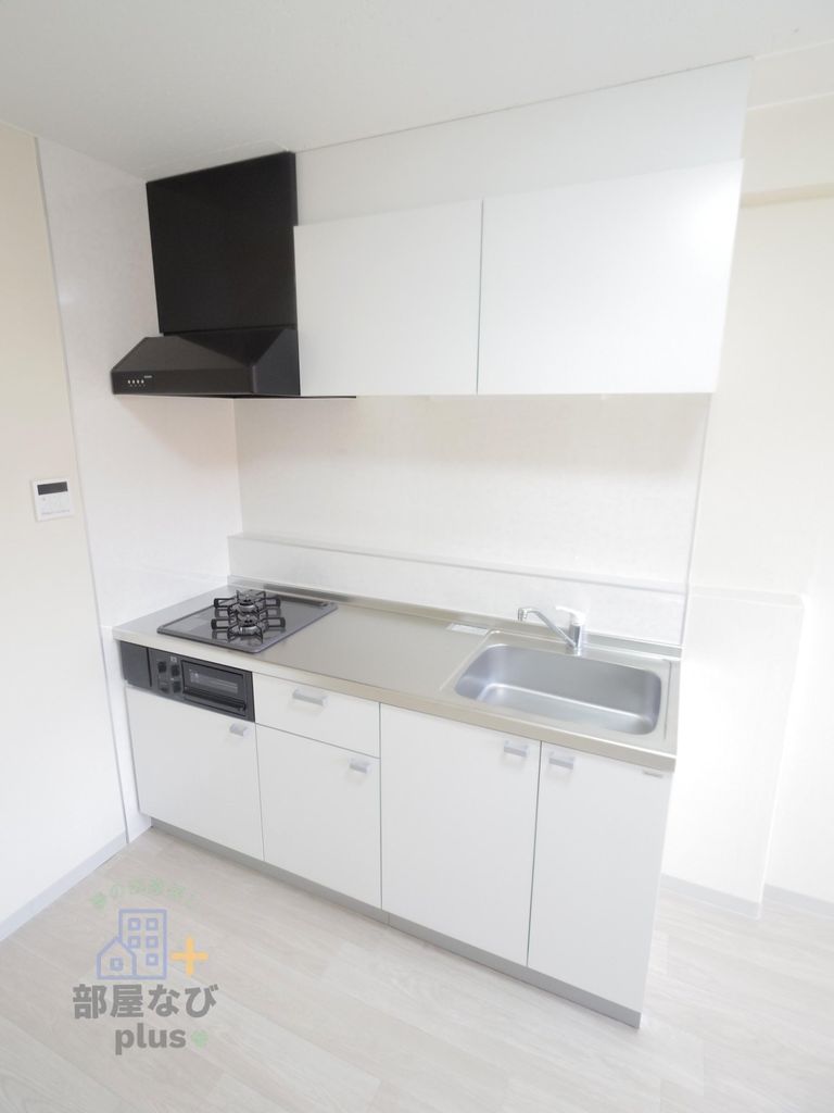 キッチン　※他号室写真です