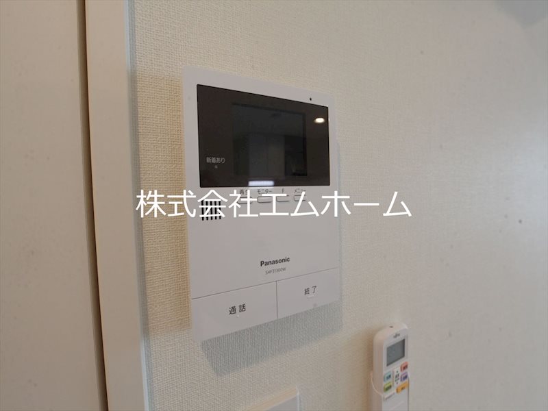 セキュリティ　ＴＶモニター付インターホン　同型写真