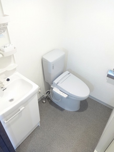 トイレ　清潔感のあるトイレです