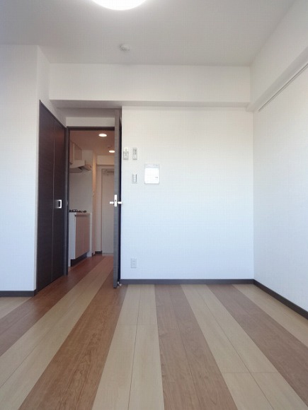 居室・リビング　ゆったり過ごせる居間です