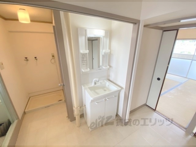 洗面設備　洗面台