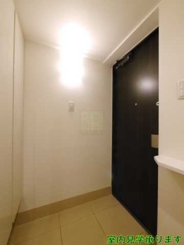 玄関　インプレストコア四谷坂町