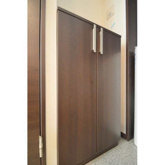 玄関　玄関にはシューズボックスあり♪