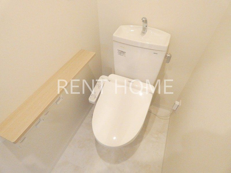 トイレ　トイレ