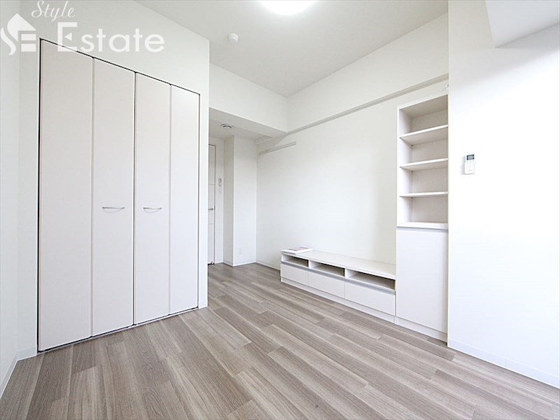 居室・リビング　内装