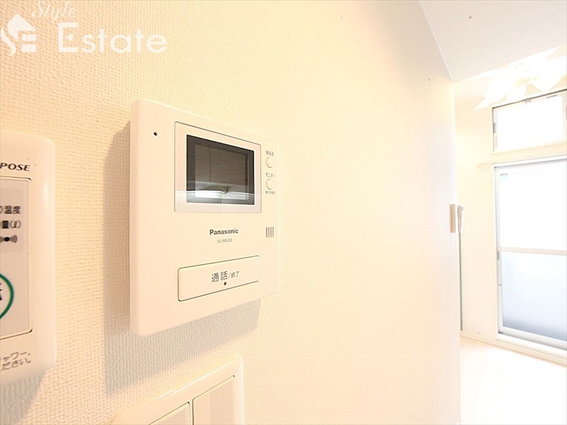 セキュリティ　モニター付きインターホン