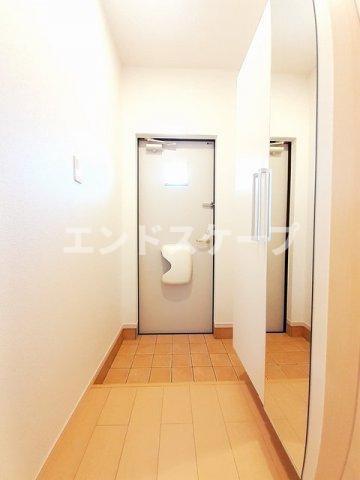 玄関　高崎、前橋のお部屋探しはエンドスケープまで！お客様の理想お聞