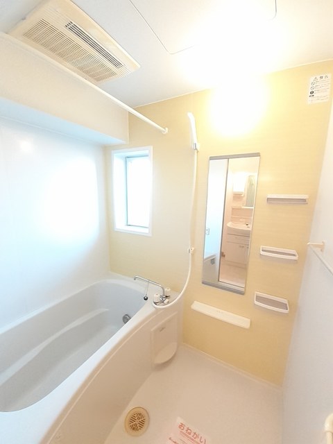 バス・シャワールーム　バス