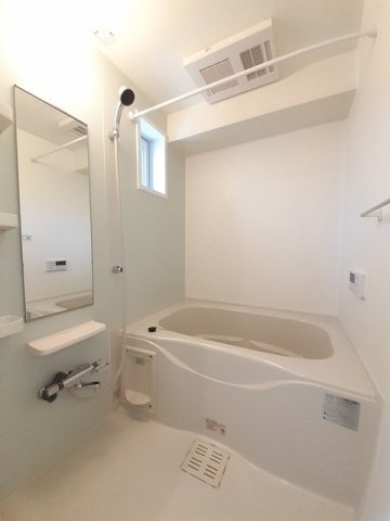 バス・シャワールーム　日々の疲れを癒すお風呂付です