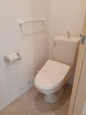トイレ　シンプルで使いやすいトイレです