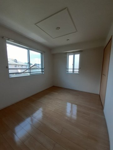 その他部屋・スペース　明るい色調の室内です