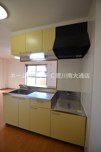 キッチン　同型別部屋写真