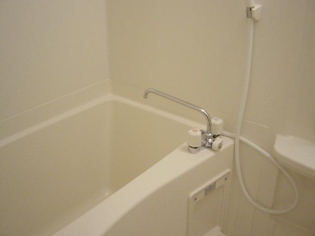 バス・シャワールーム　バス（イメージ）