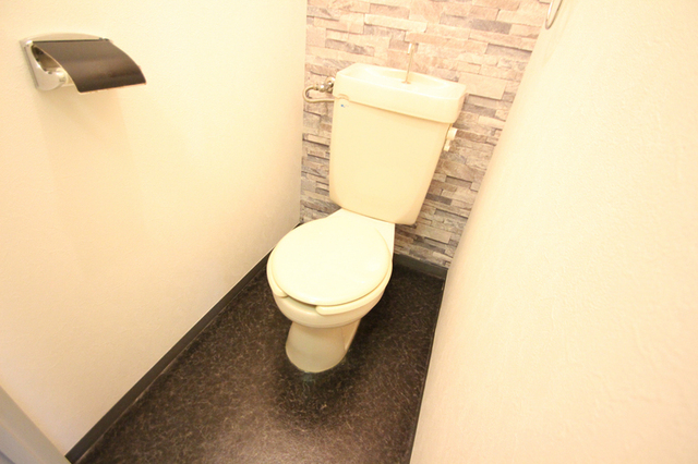 トイレ　※他部屋の画像です