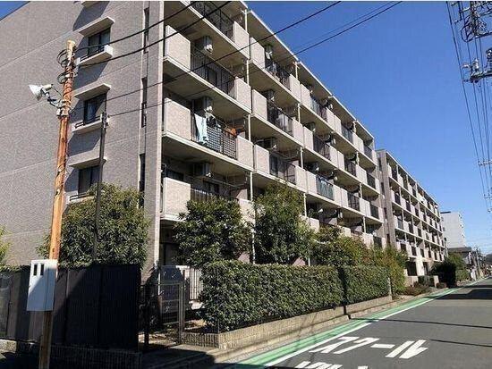 建物外観　オートロック完備