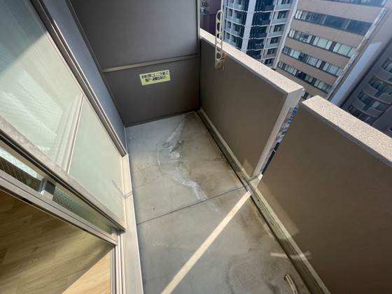 バルコニー　※別号室の写真です