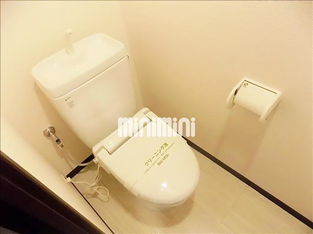 トイレ　ウォームレット完備